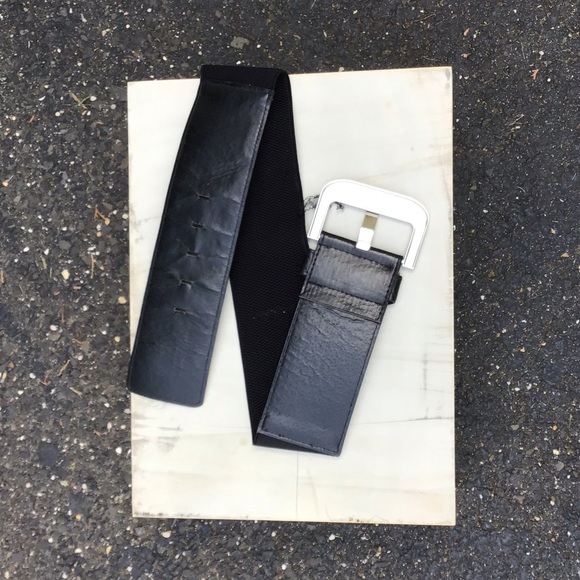 Thick black leather silver buckle belt OS - Picture 1 of 2